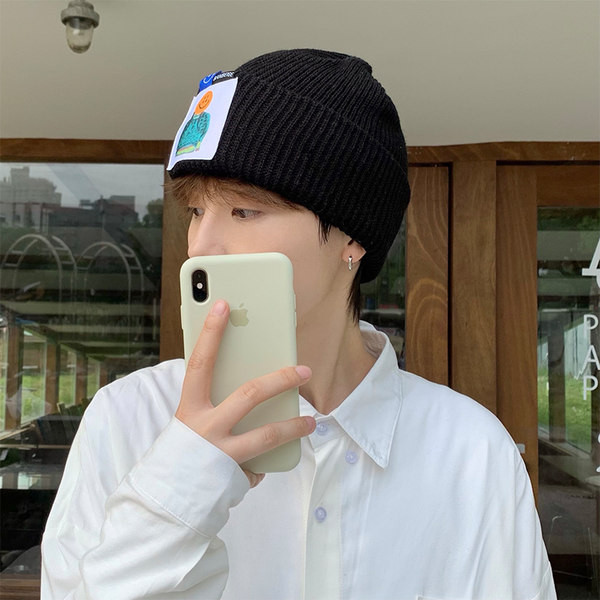 Zimska pletena kapa sa grbom