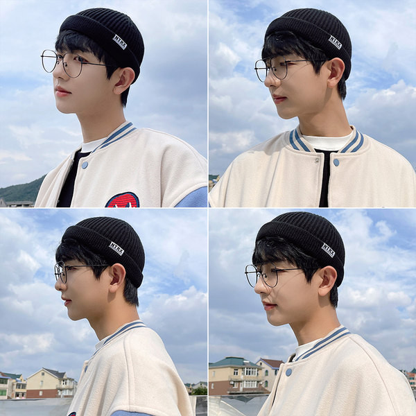 Muška pletena kapa s printom