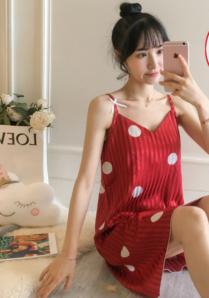 Ženska spavaćica sa aplikacijom u boji - više modela