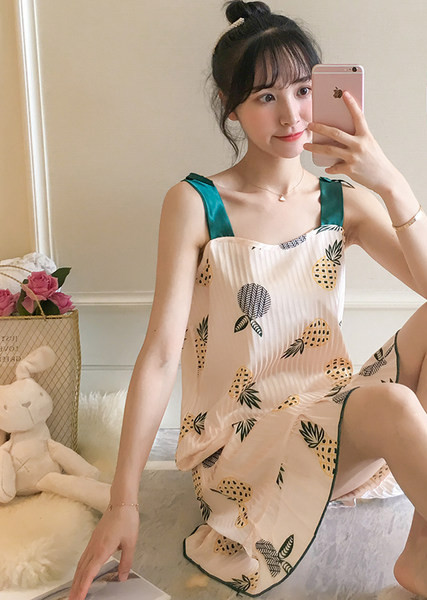 Ženska spavaćica sa aplikacijom u boji - više modela