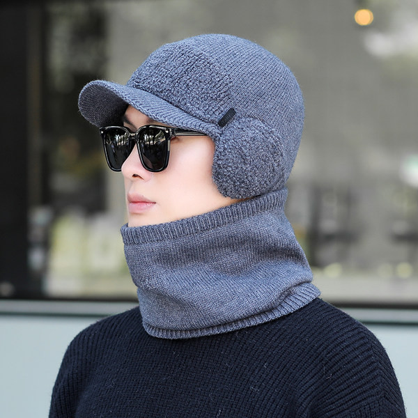 Pletena zimska kapa tipa naušnica i šal