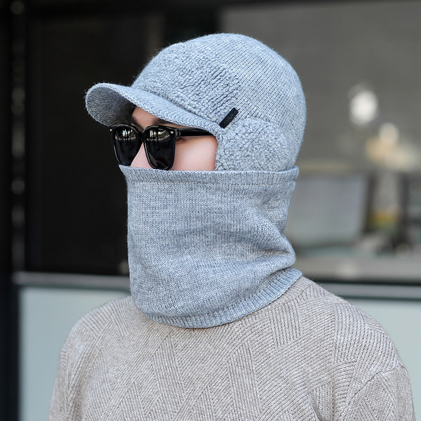 Pletena zimska kapa tipa naušnica i šal