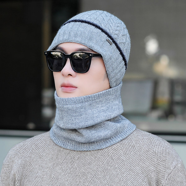 Зимна мъжка шапка в няколко цвята