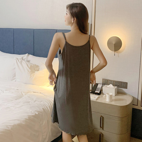 Ženska spavaćica - više modela