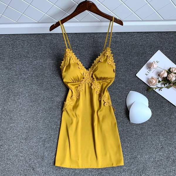 Spavaćica sa čipkom i tankim naramenicama - više boja