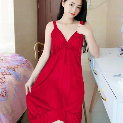 Ženska spavaćica s trakom i naramenicama