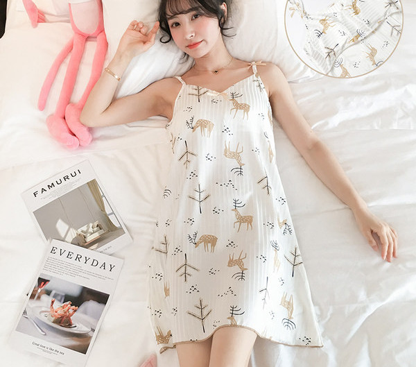 Ženska moderna spavaćica s uzorkom i špic izrezom