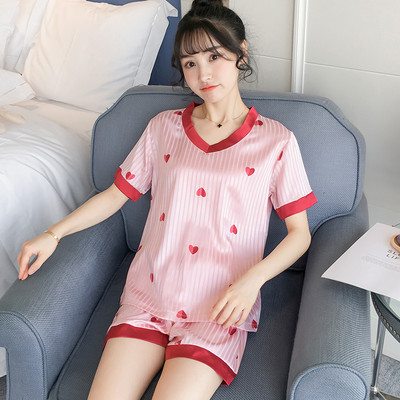 Ljetna satenska pidžama iz dva dijela sa aplikacijom