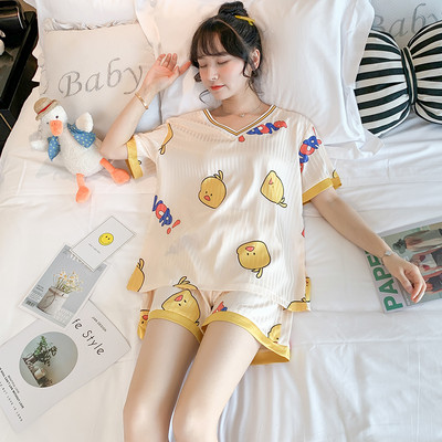 Ljetna satenska pidžama iz dva dijela sa aplikacijom