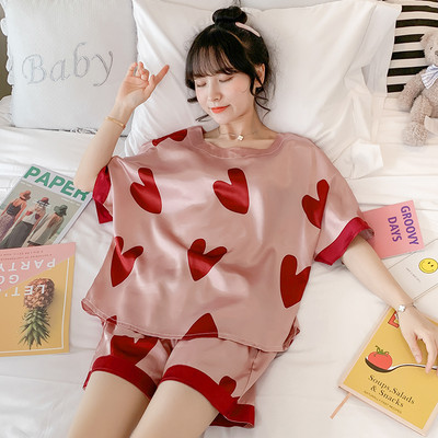 Ljetna satenska pidžama iz dva dijela sa aplikacijom