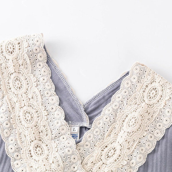 Нов модел дамска пижама с дантела -две части