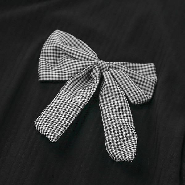 Ženska pidžama iz dva dijela u crnoj boji