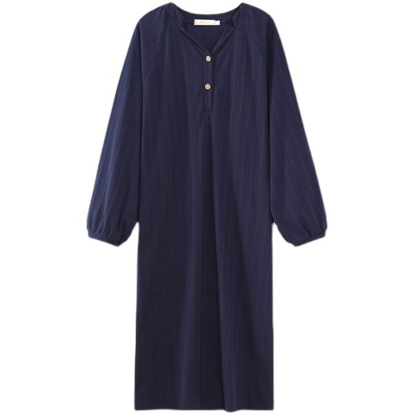 Ženska spavaćica s dugmićima i dugim rukavima