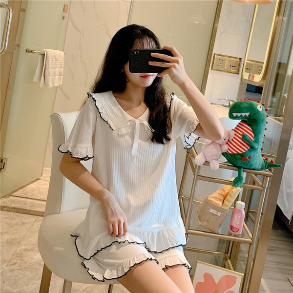 Novi model ženske ljetne pidžame na lokne iz dva dijela