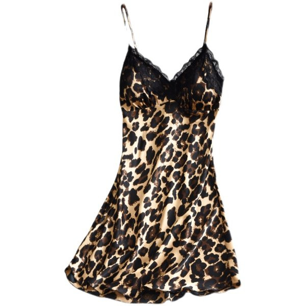 Дамска нощница с дантела и тънки презрамки - два цвята