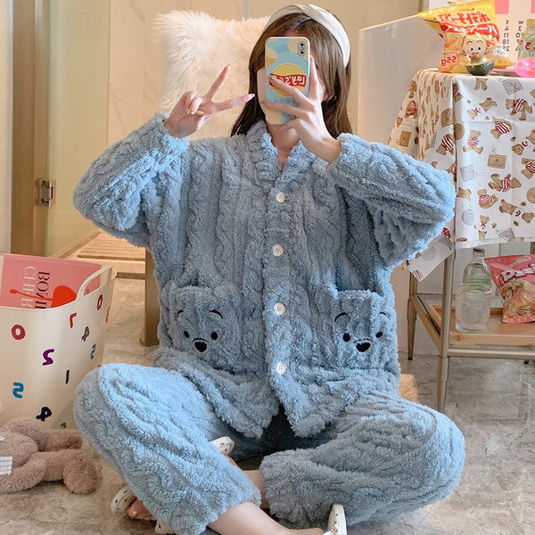 Детска пухена пижама с джобове подходяща за зимата 