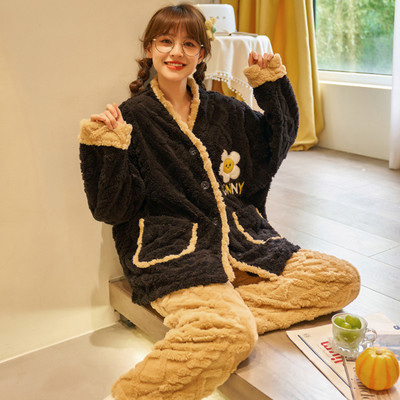 Ženska donja pidžama na gumbe - više modela