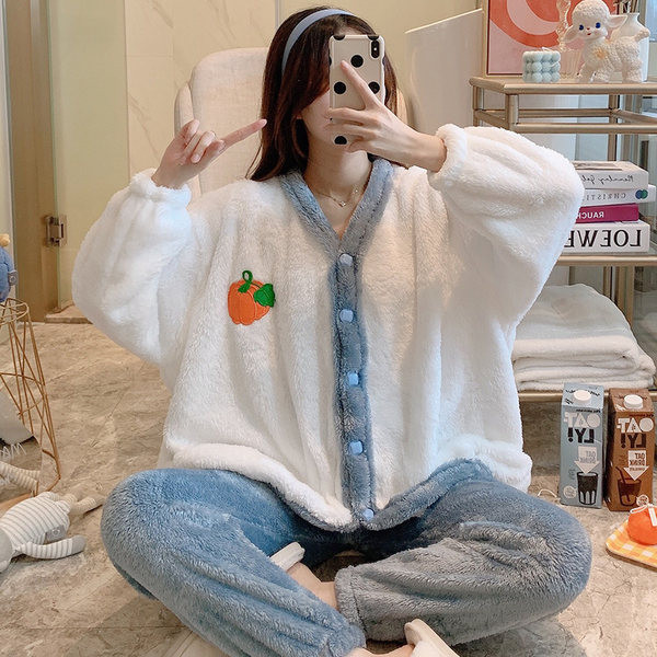 Ženska donja pidžama iz dva dijela s kopčanjem na gumbe