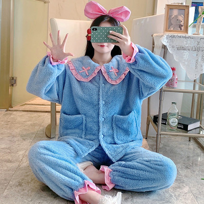 Ženska zimska pidžama iz dva dijela