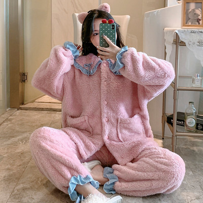 Ženska zimska pidžama iz dva dijela