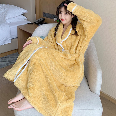 Ženski kaputić na vezice u više boja