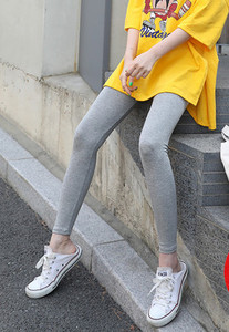 Нов модел дамски едноцветен клин с висока талия