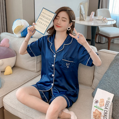 Ljetna satenska prugasta pidžama