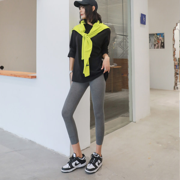 Дамски клин с висока талия - сив и черен цвят 