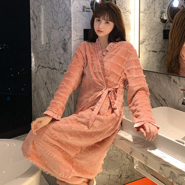 Ženski kućni ogrtač Polar - različiti modeli