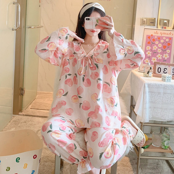 Ženska pidžama iz dva dijela sa aplikacijom u boji