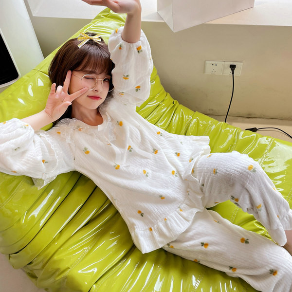 Ženska peraja pidžama za zimu iz dva dijela