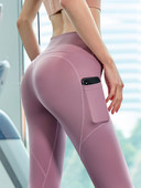 Ženski jednobojni model na klin za svakodnevnu upotrebu