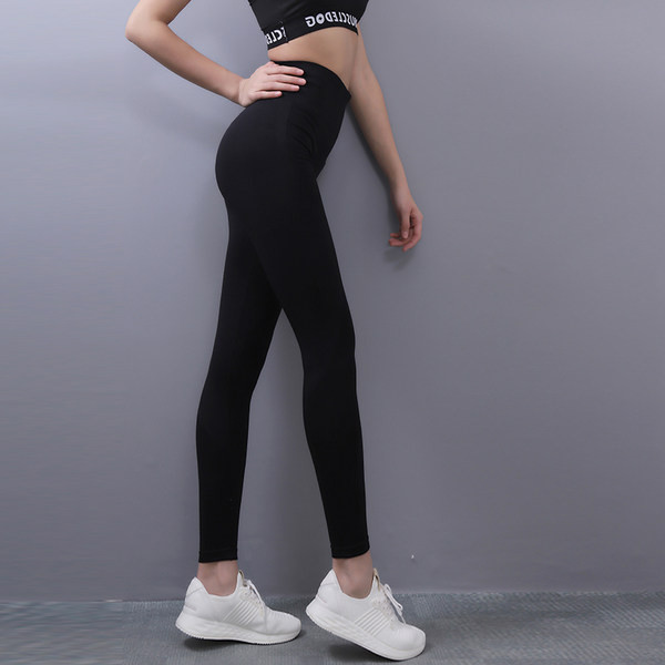 Sportske tajice visokog struka u tri boje