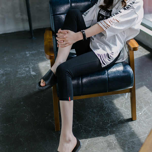 Καθημερινό γυναικείο κολάν με ψηλή μέση και μήκος 7/8