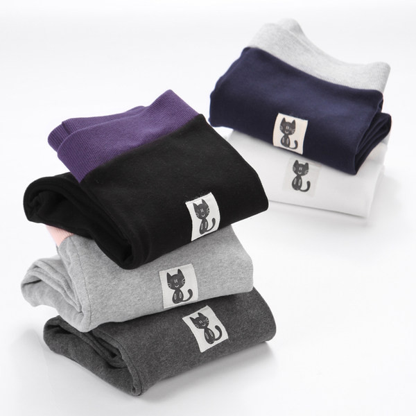 Καθημερινό γυναικείο κολάν με απλικέ