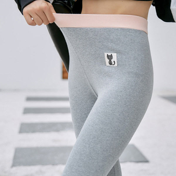 Καθημερινό γυναικείο κολάν με απλικέ