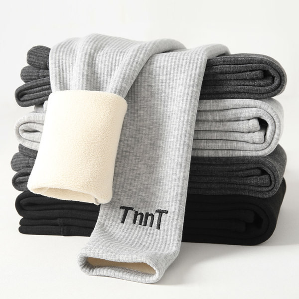 Ženski dugi klin s jednobojnim vezom