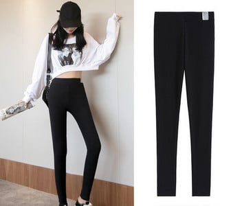 Ежедневен дамски клин с джобове и емблема