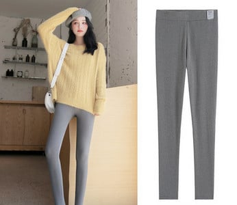 Ежедневен дамски клин с джобове и емблема