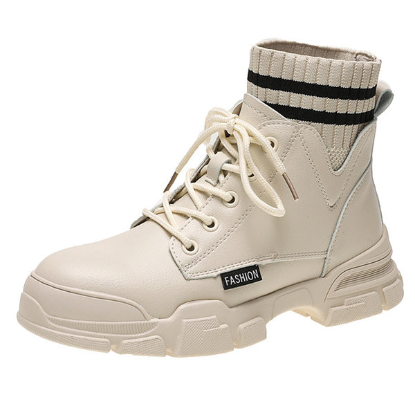 Novi model ženskih čizama od eko kože sa pertlama i natpisom