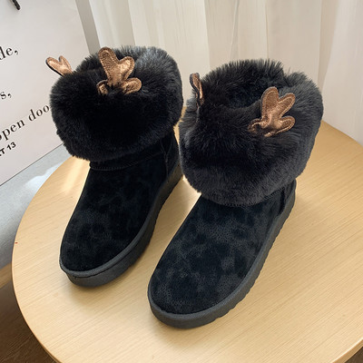 Naujas moteriškų žieminių batų modelis šiltu pamušalu