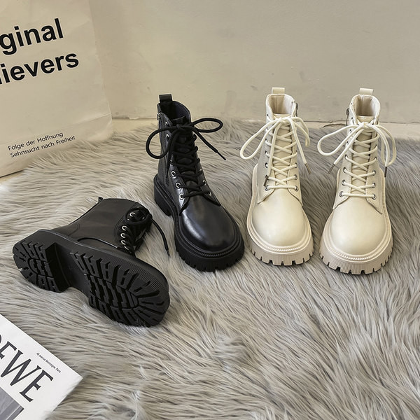 Ženske kožne čizme s vezicama i grubim potplatom