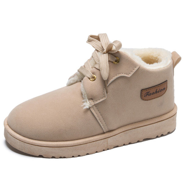 Нов модел дамски боти с топла подплата