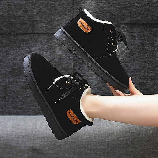 Нов модел дамски боти с топла подплата