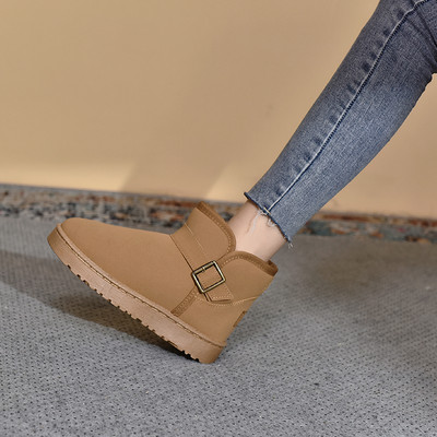 Ženske tople čizme s kopčom i ravnim potplatom