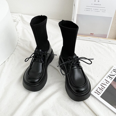 Ženske kožne čizme - dva modela