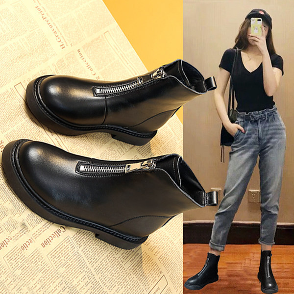 Модерни дамски боти с цип в черен цвят