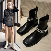 Ženske četvrtaste čizme s metalnim lancem i kopčanjem na zip