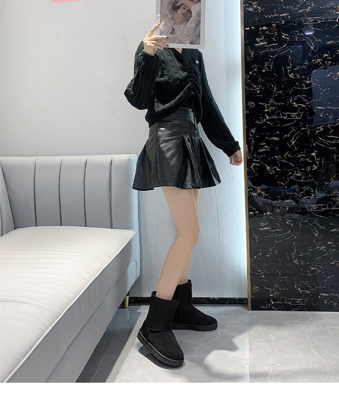 Ženske zimske čizme s toplom postavom