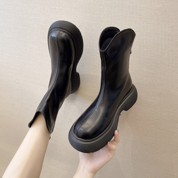 Дамски боти от еко кожа  с цип